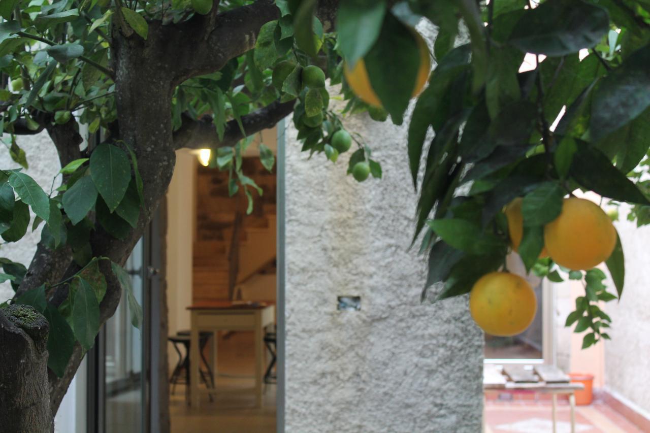 B&B Danonna Ittiri ภายนอก รูปภาพ